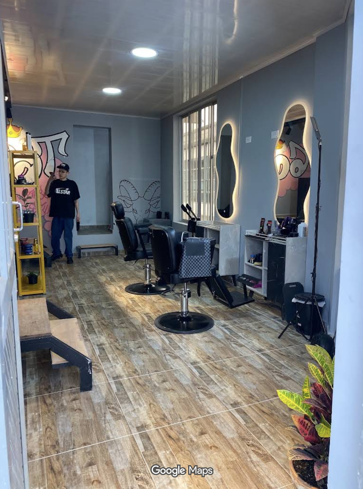 Interior de GOAT Barber Studio